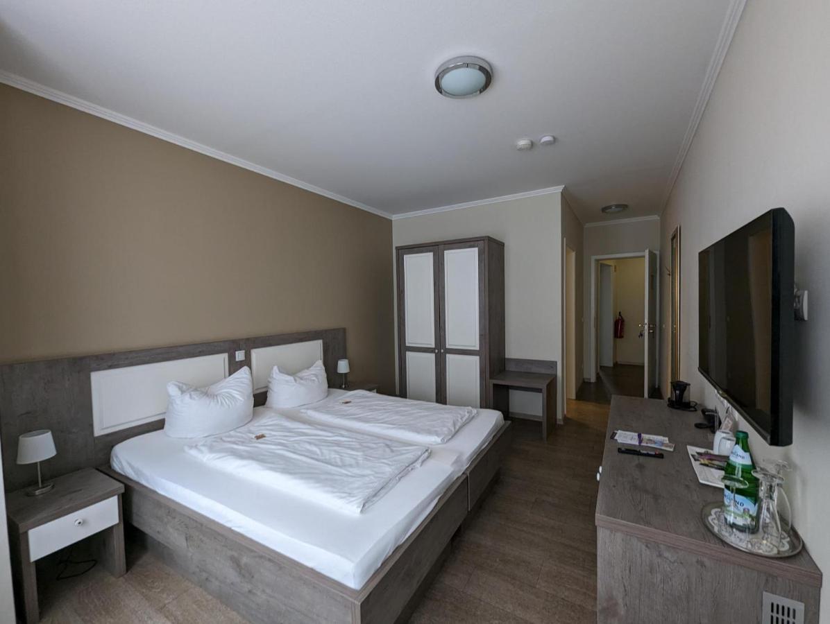 Burghotel Haseluenne Экстерьер фото