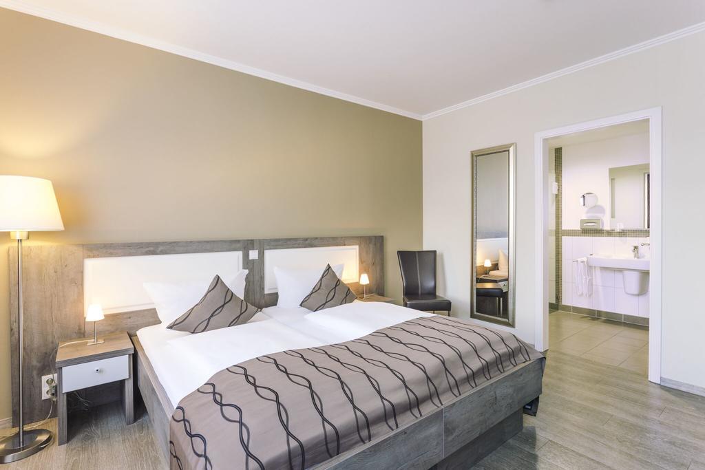 Burghotel Haseluenne Экстерьер фото