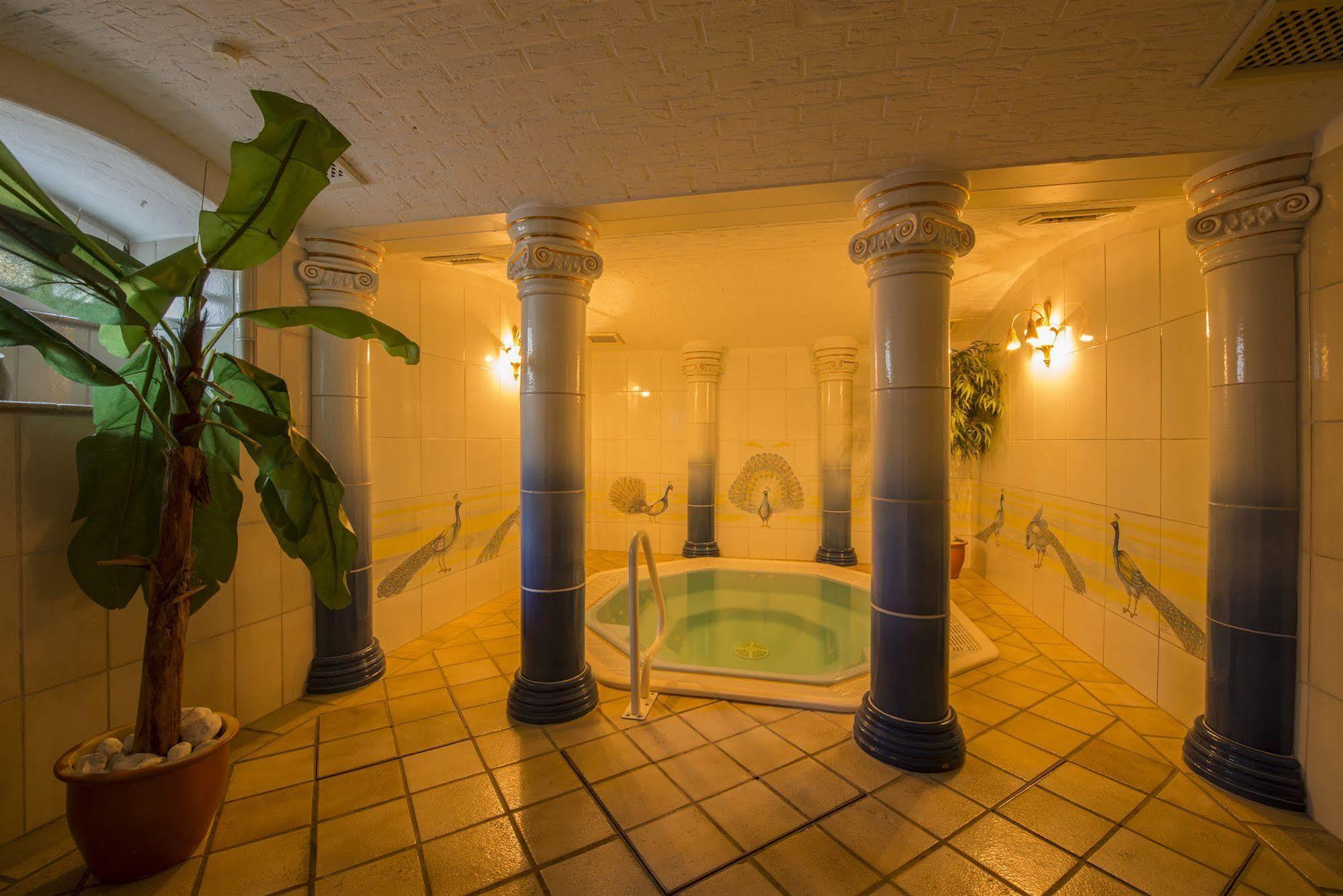 Burghotel Haseluenne Экстерьер фото