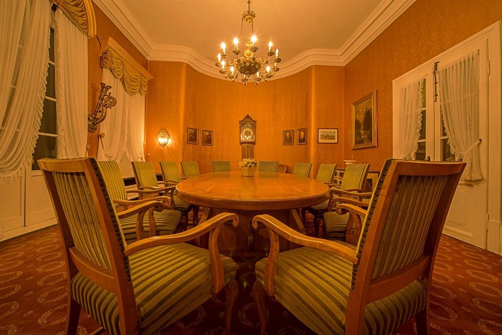 Burghotel Haseluenne Экстерьер фото